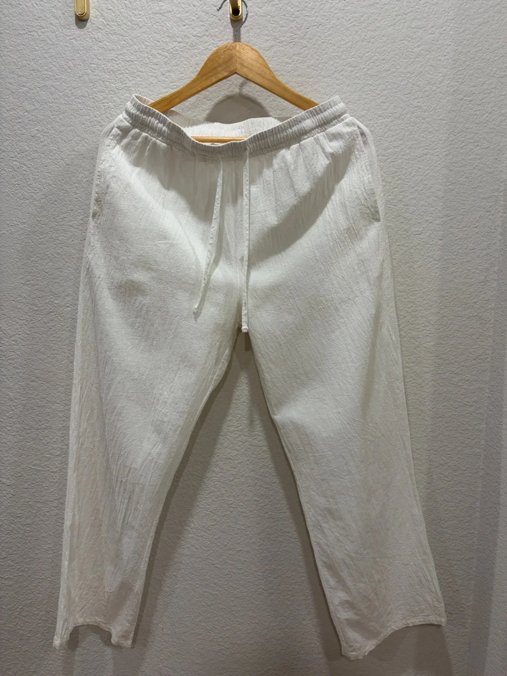 NWOT - Men's White Drawstring Beach Pants - Coofandy